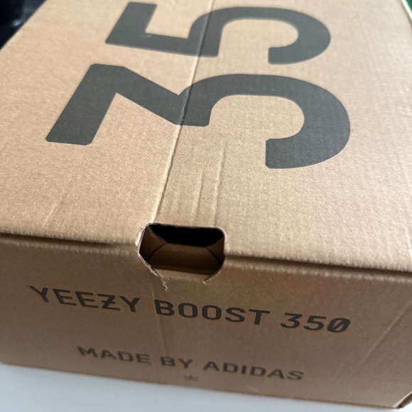 US10.5 Yeezy Boost 350 v2 Ash Stone - Picture 5 of 7